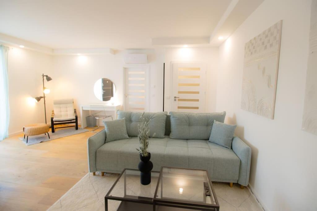 Charming Apartment In Heart Of Vienna L Jos20 Exterior foto